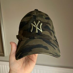 New Era Yankee Camo Baseball Hat